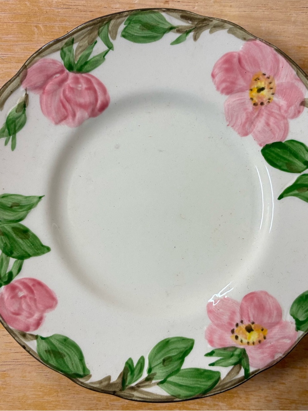 (1) Franciscan Desert Rose 6 1/4" Bread and Butter Plate California Vintage.